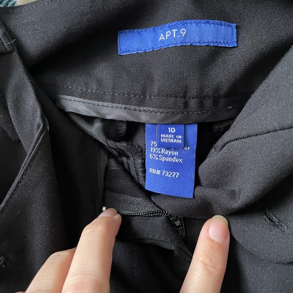 Apt 9 Black pants - Size 10 - Picture 4 of 6